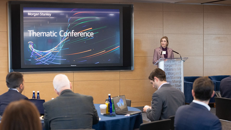 AI Boom Drives Thematic Investment